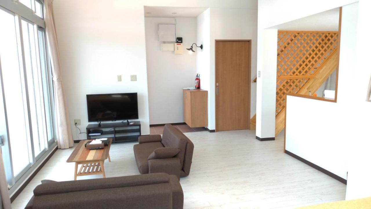 コテージ花 Motobu Bagian luar foto